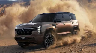 all-new-mitsubishi-pajero-breaks-cover-480-nm-torque-ladder-frame-chassis-price-features-launch-date