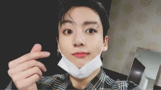 'Chatty, Fashionable, Fits My Age': Jungkook Lists Specific Qualities He Looks for In Person