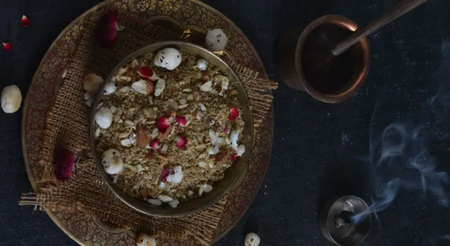 krishna-janmashtami-2026-how-to-make-dhaniya-panjiri-to-offer-laddu-gopal-at-midnight