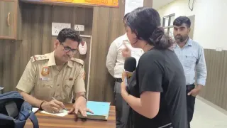 2-women-youtubers-allege-assault-at-saket-police-station-cops-reject-claims-delhi-cop-max-hospital-inauguration