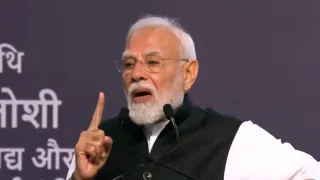 pm-modi-uses-og-dhurandhar-gen-z-phrases-to-praise-delhi-university-students-at-srcc-centenary-event-top-quotes