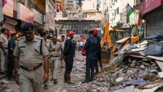 Satya Niketan Building Collapse: Owner's Wife, Son Arrested By Police; Rescue Ops Conclude, 7 Dead, 5 Rescued