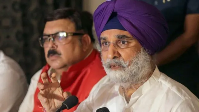 delhi-lg-sandhu-directs-urban-development-minister-ashish-sood-led-panel-to-review-pg-rules-conduct-structural-audits-of-buildings-after-satya-niketan-tragedy-updates