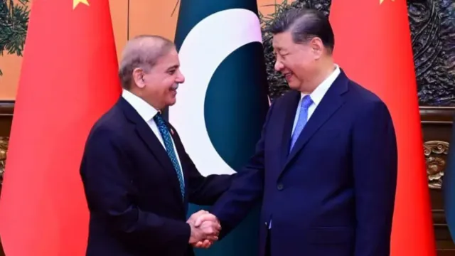 is-china-losing-interest-in-investment-in-pakistan-expert-claims-beijing-pulling-funds-from-power-projects-amid-bri-spending-cuts