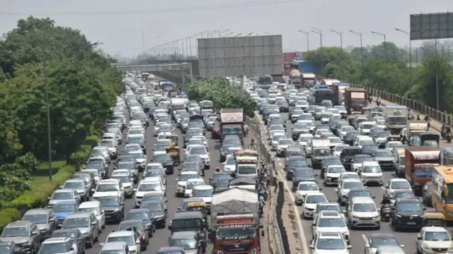 delhi-traffic-advisory-restriction-announced-on-these-roads-today-ahead-of-brics-summit-check-alternative-routes