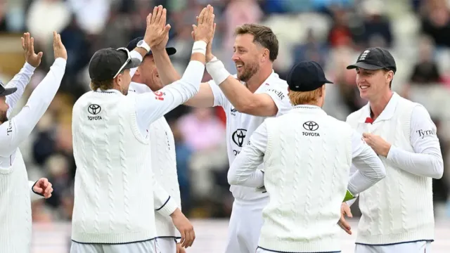 eng-vs-pak-razaullah-mashwanis-heroics-go-in-vain-as-england-complete-historic-30-clean-sweep-against-pakistan