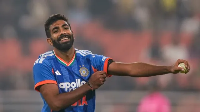 shreyas-iyer-gautam-gambhir-advised-to-include-jasprit-bumrah-in-indias-playing-xi-for-afghanistan-series