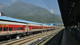 Train Cancelled, Rescheduled in Bengal's Asansol Division Due To Track Maintenance Work; Check Affected Routes and Timings
