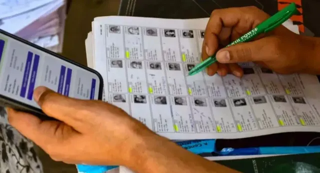 jharkhand-sir-form-6-registration-ends-sept-15-4-54-lakh-applications-received-75-polling-stations-get-none