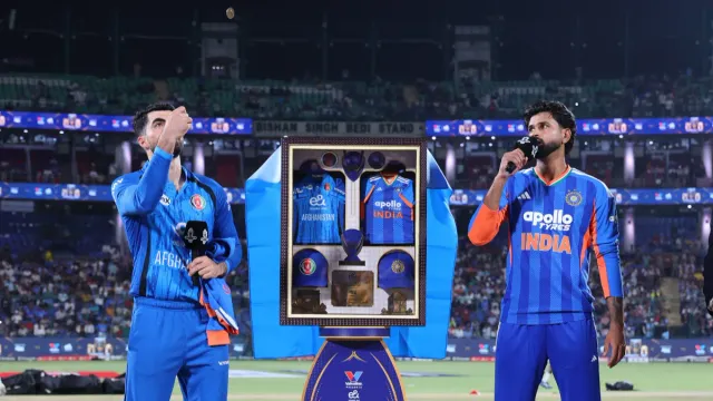 india-vs-afghanistan-2nd-t20i-shreyas-iyer-opts-to-bowl-against-afghanistan-in-2nd-t20i-check-playing-xis