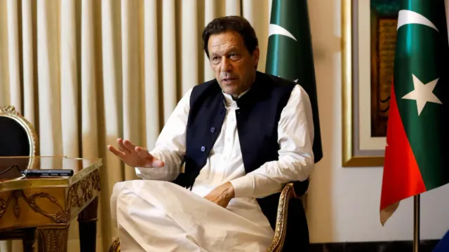 allan-border-steve-waugh-and-other-exaustralia-captains-urge-aus-foreign-minister-to-raise-concerns-over-imran-khans-detention