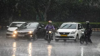 Weather Update: IMD Issues Heavy Rain Alert For Gujarat, UP; Will It Rain In Delhi-NCR? Check Forecast