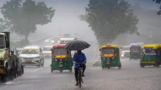Telangana Rain Alert: Heavy Downpour Likely In THESE Districts Till September 20; Check IMD Forecast