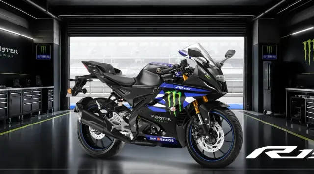 yamaha-r15-v4-gets-quickshifter-for-two-more-variants-now-cost-4650-extra