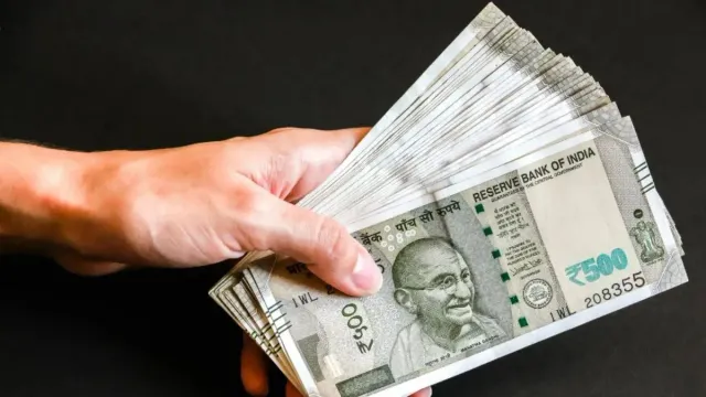 delhi-lakshmi-yojana-who-is-eligible-for-rs-2500-monthly-aid-check-how-to-apply-online-and-required-documents