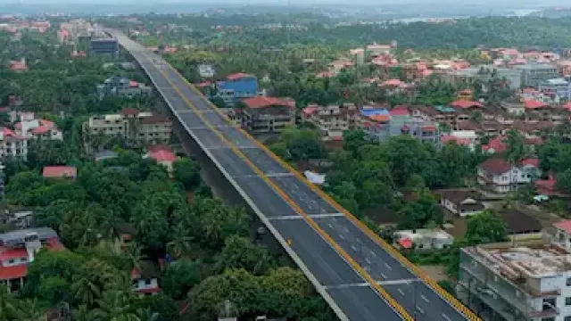 goas-newly-inaugurated-5-km-elevated-corridor-on-nh66-faces-trouble-key-points-barricaded-after-accidents