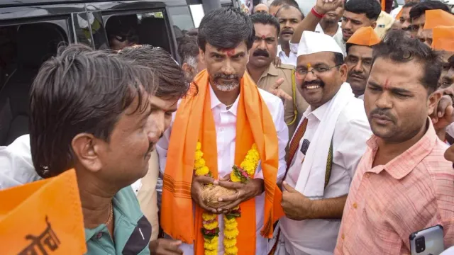 maharashtra-maratha-activist-manoj-jarange-ends-20-day-fast-gives-3-months-ultimatum-to-govt