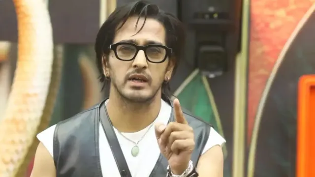bigg-boss-20-qazi-touqeer-sparks-debate-over-ganji-gudiya-and-lollipop-remarks-innocent-slip-or-double-meaning