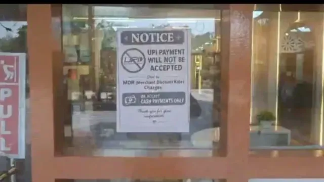 ghaziabad-traders-put-up-no-upi-posters-over-mdr-advise-cash-payments-for-purchases-over-rs-2000
