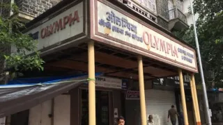 Mumbai’s Olympia Coffee House Loses License After FDA Finds Meat-Blood Residues In Kitchen, Urinal In Food Storage Area