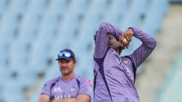 ind-vs-nz-threat-looms-over-ravindras-participation-in-india-series-after-star-allrounder-suffers-shoulder-injury