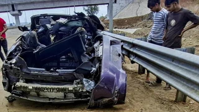 three-killed-as-speeding-bmw-rams-pedestrians-in-mumbai-1-critical
