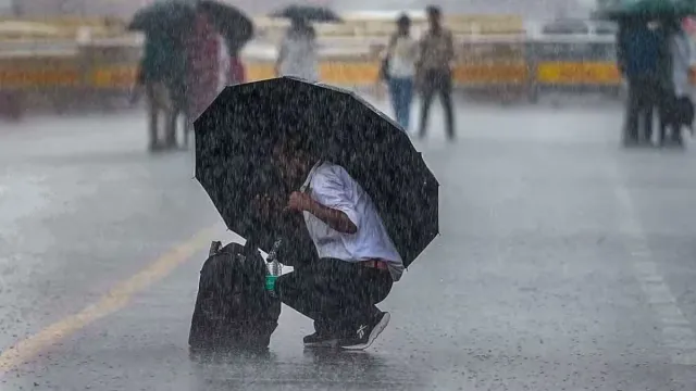 weather-update-heavy-rain-likely-in-odisha-jharkhand-bengal-other-states-check-imd-forecast