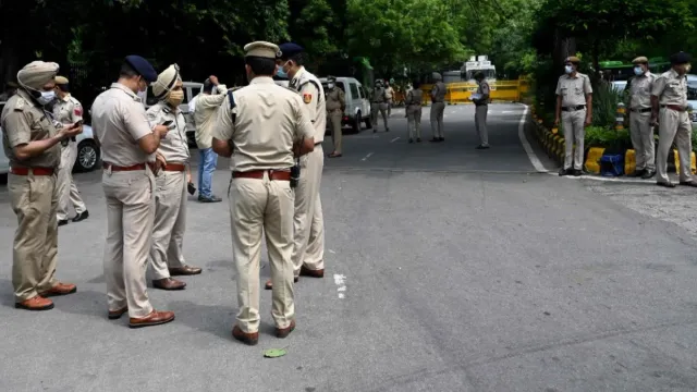 delhi-female-biker-chased-harassed-by-2-men-on-bike-in-hauz-khas-pushed-off-scooty