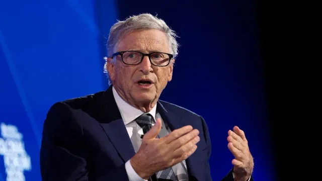 ai-powerful-enough-to-cause-a-billion-deaths-bill-gates-warns-of-artificial-intelligence-risks-watch