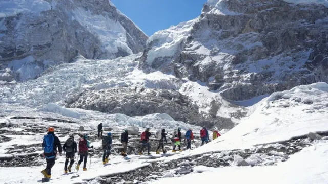 nepal-avalanche-updates-10-missing-after-avalanche-hits-himlung-himal-base-camp