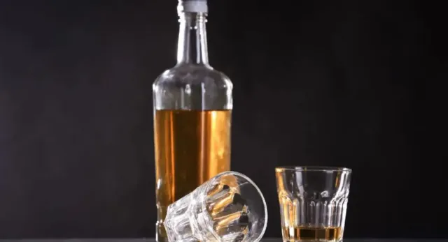 delhi-liquor-prices-to-rise-from-this-festive-season-govt-plans-major-changes-under-new-excise-policy