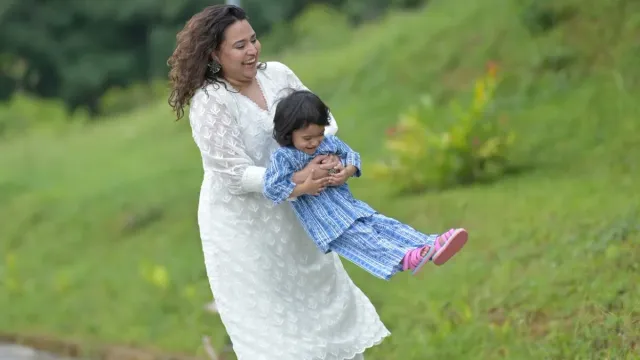 swara-bhasker-opens-up-about-failed-ivf-attempts-11-indian-celebs-who-followed-same-path