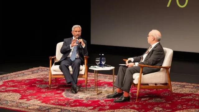 jaishankar-says-lack-of-understanding-on-terrorism-from-neighbour-impacts-india-us-ties-amid-us-pakistan-upswing
