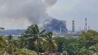 nine-injured-after-explosion-at-mangalore-refinery-and-petrochemicals-limited-blast-shakes-nearby-houses-video