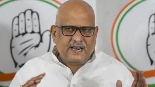 up-polls-ajay-rai-to-be-removed-as-up-congress-chief-over-fued-with-rajendra-pal-gautam-who-can-replace-him-rahul-gandhi-aradhana-mishra
