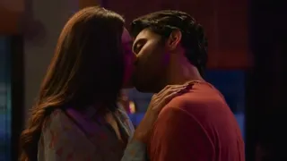 Pooja Meri Jaan Twitter Review: Netizens Praise Mrunal Thakur's Performance But Call Out Poor Screenplay
