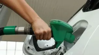 fuel-price-hike-nayara-energy-raises-petrol-price-by-5-per-litre-diesel-by-rs-3-amid-iranus-war-in-west-asia