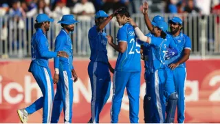 asian-games-abhishek-tilaks-blitzkrieg-seal-gold-medal-for-india-in-final-against-pakistan