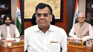 sir-row-intensifies-officer-flagged-by-ecs-to-cabinet-secretary-now-oversees-poll-panels-tech-wing