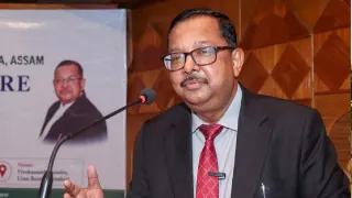 strikes-at-very-heart-of-constitution-sc-judge-justice-bhuyan-on-taking-away-voting-rights-from-indian-citizens-congress-reacts