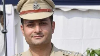 delhi-protest-ips-officer-promoted-to-dcp-rank-days-after-female-journalists-accused-him-of-sexual-harassment