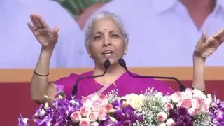 did-crowd-cheer-or-boo-nirmala-sitharaman-during-oct-2-event-congress-tdp-exchange-blows-over-viral-video