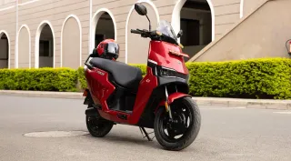 e3-trion-electric-scooter-deliveries-commence-in-india-priced-at-1-lakh-gets-up-to-165-km-range