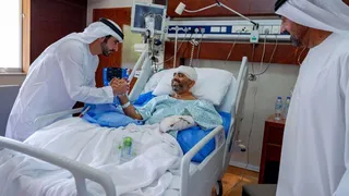 'We Need You, Don't Sleep': Israeli Dentist Recounts Medical Care That Saved Smit Machchhar's Life