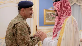 asim-munir-pakistan-sends-troops-to-saudi-arabia-without-parliamentary-vote