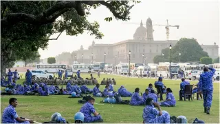 cjp-protest-day-2-jantar-mantar-march-today-dipke-dhruv-rathee-still-detened-delhi-police-cites-broken-promise-amid-crackdown-what-to-expect