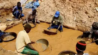 Gold Mine Massacre: 72 Miners Killed, Dozens Injured In Airstrike By 'Unknown Aircraft' Near Sudan-Egypt Border 

