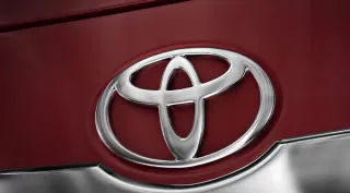 toyota-glanza-facelift-teased-ahead-of-launch-check-expected-features-and-specs