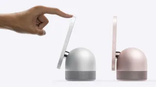 Apple Launches Its First Smart Display 'HomeView': Siri AI, Home Controls And More | Check Price And Features