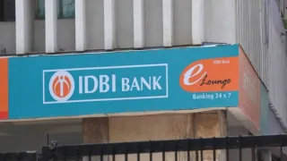 government-approves-idbi-bank-sale-to-fairfax-all-you-need-to-know-about-rs-52878-cr-deal